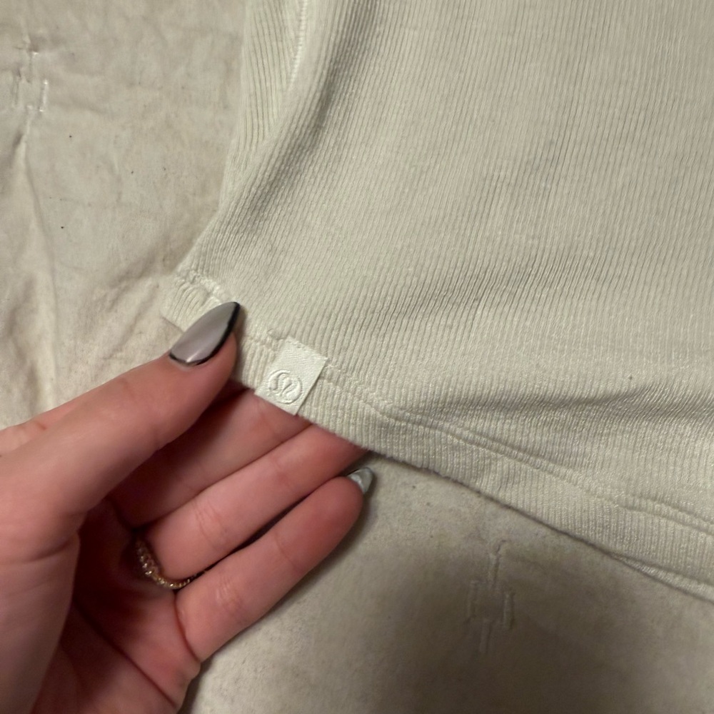 Wundermost Ultra-Soft Nulu Crewneck Cropped T-Shirt - Picture 3 of 3